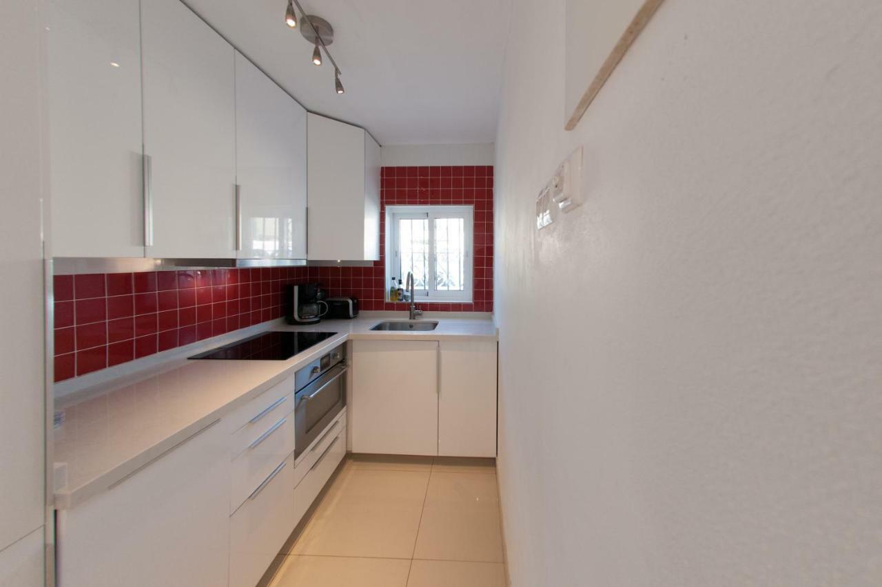 Villa Marysol Sleeps 6 フエンヒロラ エクステリア 写真